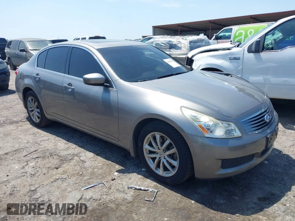 2009 Infiniti G37 x with VIN JNKCV61F89M361484, listed as a IAAI auction lot 42030692 with 173,313 mi miles. Bid and sale history available at carsss.com. Image 1.