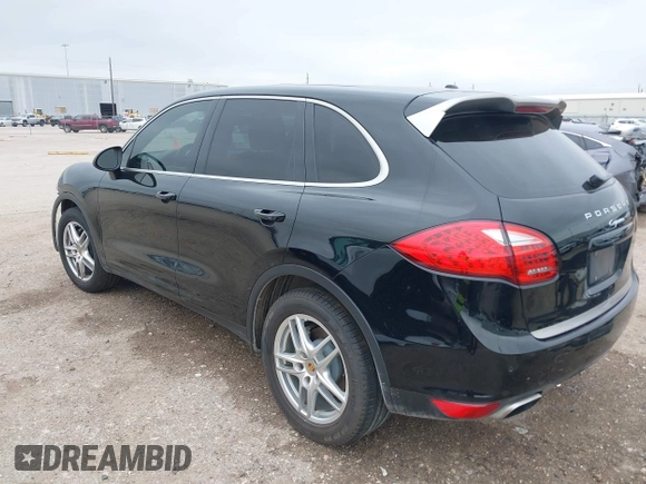2014 Porsche Cayenne with VIN WP1AA2A21ELA92673, listed as a IAAI auction lot 41597732 with 140,673 mi miles and . Bid and sale history available at DreamBid. Image 3.