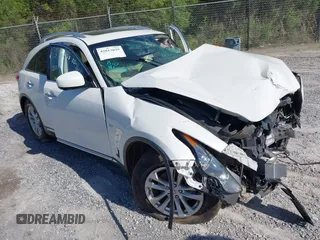 2015 Infiniti QX70 with VIN JN8CS1MU5FM381828, listed as a IAAI auction lot 42013839 with Not provided miles and . Bid and sale history available at DreamBid. Image 1.