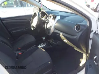 2017 Nissan Versa S Plus z VIN 3N1CN7AP6HL898849, wystawiony jako IAAI lot #41501925 z przebiegiem 132 440 mil mil oraz . Historia ofert i sprzedaży dostępna na DreamBid. Obrazek 5.