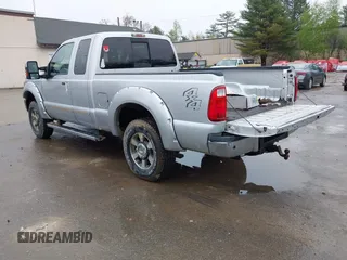 2011 Ford F-250 XL with VIN 1FT7X2B66BEC87583, listed as a IAAI auction lot 42166369 with 171,334 mi miles and . Bid and sale history available at DreamBid. Image 3.