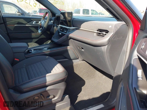 2025 Ford Explorer ST-Line with VIN 1FMUK8KH4SGB24923, listed as a IAAI auction lot 41763567 with 854 mi miles. Bid and sale history available at carsss.com. Image 5.