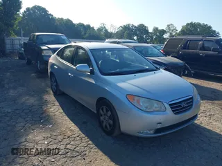 2008 Hyundai Elantra GLS z VIN KMHDU46D38U569142, wystawiony jako IAAI lot #40177885 z przebiegiem 228 995 mil mil oraz . Historia ofert i sprzedaży dostępna na DreamBid. Obrazek 1.