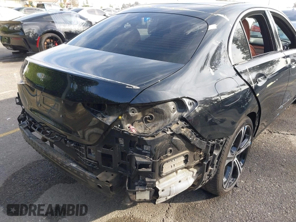 2022 Mercedes-Benz C 300 with VIN W1KAF4GB8NR064247, listed as a IAAI auction lot 40950205 with 24,313 mi miles and . Bid and sale history available at DreamBid. Image 18.