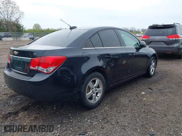 2016 Chevrolet Cruze Limited LT with VIN 1G1PE5SB2G7198568, listed as a IAAI auction lot 42011135 with 130,624 mi miles. Bid and sale history available at carsss.com. Image 4.