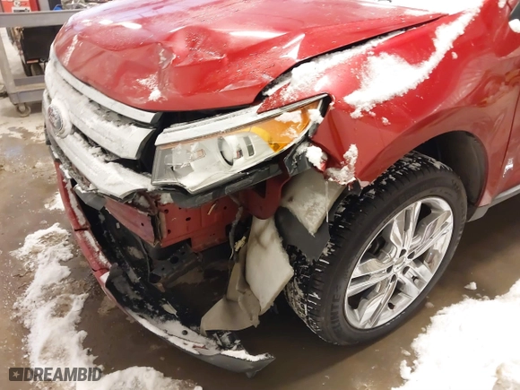 2012 Ford Edge SEL with VIN 2FMDK3JC6CBA91845, listed as a IAAI auction lot 41608365 with 200,408 mi miles. Bid and sale history available at carsss.com. Image 6.