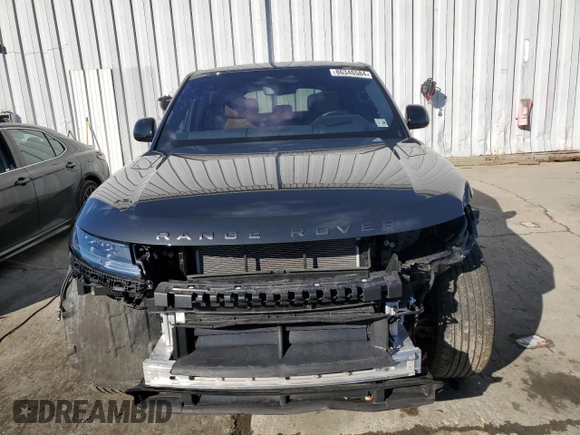 2023 Land Rover Range Rover Sport SE Dynamic with VIN SAL1L9FU8PA111015, listed as a Copart auction lot 86346584 with 17,500 mi miles and Salvage Title. Bid and sale history available at carsss.com. Image 5.