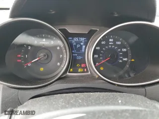 2015 Hyundai Veloster with VIN KMHTC6AD2FU235151, listed as a Copart auction lot 43692675 with 105,798 mi miles and Clean Title. Bid and sale history available at carsss.com. Image 9.