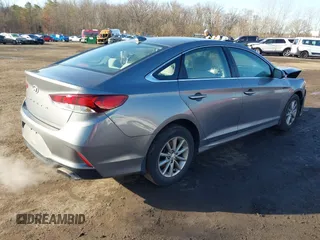 2018 Hyundai Sonata SE with VIN 5NPE24AF9JH674582, listed as a IAAI auction lot 41792449 with 113,856 mi miles and . Bid and sale history available at DreamBid. Image 4.