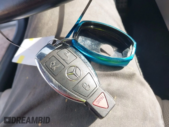 2018 Mercedes-Benz C 300 с VIN WDDWK4KB2JF610609, выставлен на аукционе IAAI как лот 41924781 с пробегом 79 438 миль миль и . История ставок и продаж доступна на DreamBid. Изображение 11.