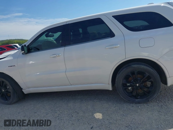 2020 Dodge Durango R/T with VIN 1C4SDHCT4LC186999, listed as a IAAI auction lot 38556165 with 29,393 mi miles and . Bid and sale history available at DreamBid. Image 14.
