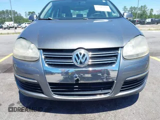2009 Volkswagen Jetta SE с VIN 3VWRM71K39M176102, выставлен на аукционе IAAI как лот 42308971 с пробегом 208 680 миль миль и . История ставок и продаж доступна на DreamBid. Изображение 6.