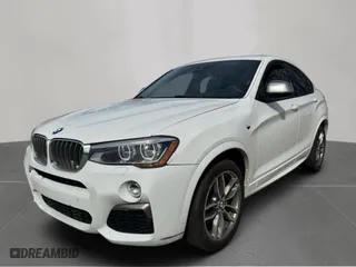 2018 BMW X4 M40i with VIN 5UXXW7C53J0W65097, listed as a Copart auction lot 54391035 with 133,367 mi miles and Clean Title. Bid and sale history available at carsss.com. Image 2.