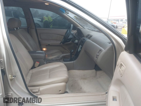 1998 Nissan Maxima GXE with VIN JN1CA21D6WM923286, listed as a IAAI auction lot 41555099 with 134,005 mi miles and . Bid and sale history available at DreamBid. Image 5.