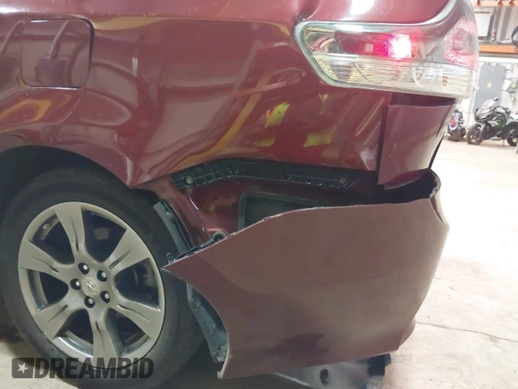 2017 Toyota Sienna SE with VIN 5TDXZ3DC7HS859864, listed as a IAAI auction lot 41394966 with 82,823 mi miles and . Bid and sale history available at DreamBid. Image 19.