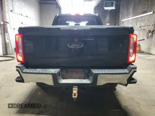 2023 Ford F-250 XL z VIN 1FT7X2BN4PEC41054, wystawiony jako Copart lot #50251095 z przebiegiem 28 016 mil mil oraz Szkoda całkowita • Salvage title. Historia ofert i sprzedaży dostępna na DreamBid. Obrazek 6.
