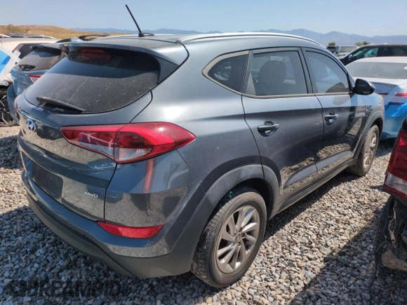 2016 Hyundai Tucson SE z VIN KM8J3CA40GU090117, wystawiony jako Copart lot #58821765 z przebiegiem 126 687 mil mil oraz Czysty tytuł • Clean title. Historia ofert i sprzedaży dostępna na DreamBid. Obrazek 3.