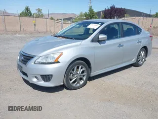 2014 Nissan Sentra SR z VIN 3N1AB7AP2EY223465, wystawiony jako IAAI lot #42371243 z przebiegiem 95 926 mil mil oraz . Historia ofert i sprzedaży dostępna na DreamBid. Obrazek 2.
