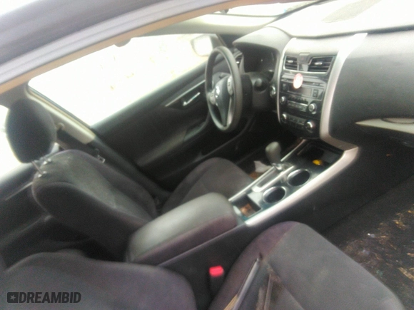 2013 Nissan Altima 2.5 SL with VIN 1N4AL3AP8DN576961, listed as a IAAI auction lot 41909464 with 131,747 mi miles. Bid and sale history available at carsss.com. Image 5.