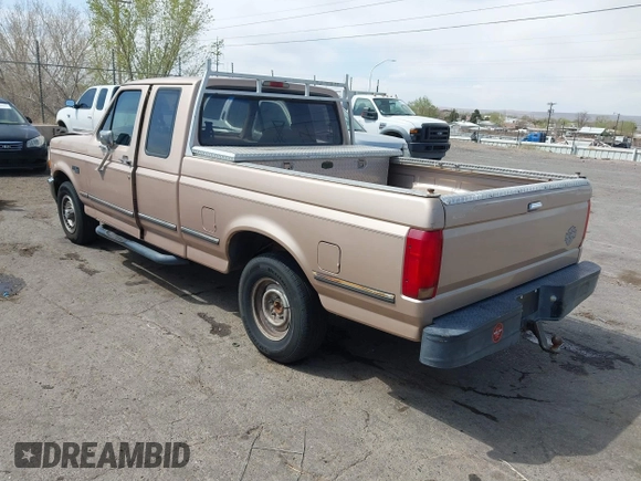1996 Ford F-150 with VIN 1FTEX15H9TKA25252, listed as a IAAI auction lot 41881908 with 161,371 mi miles. Bid and sale history available at carsss.com. Image 3.