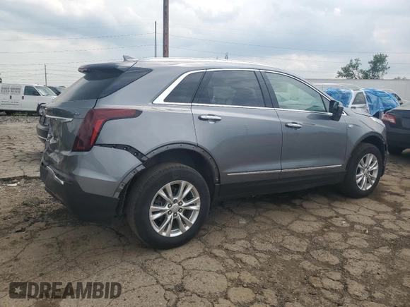 2021 Cadillac XT5 AWD Luxury with VIN 1GYKNBR49MZ221393, listed as a Copart auction lot 59322505 with 33,892 mi miles and Salvage title. Bid and sale history available at DreamBid. Image 3.