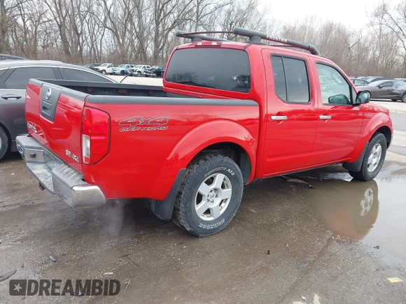 2006 Nissan Frontier SE z VIN 1N6AD07W96C455744, wystawiony jako IAAI lot #41728920 z przebiegiem 176 107 mil mil oraz . Historia ofert i sprzedaży dostępna na DreamBid. Obrazek 4.