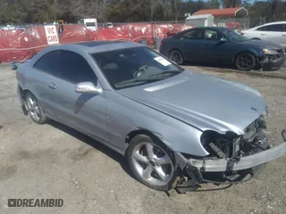 2005 Mercedes-Benz CLK-Class 3.2L with VIN WDBTJ65J25F127494, listed as a IAAI auction lot 41679956 with 106,746 mi miles. Bid and sale history available at carsss.com. Image 1.