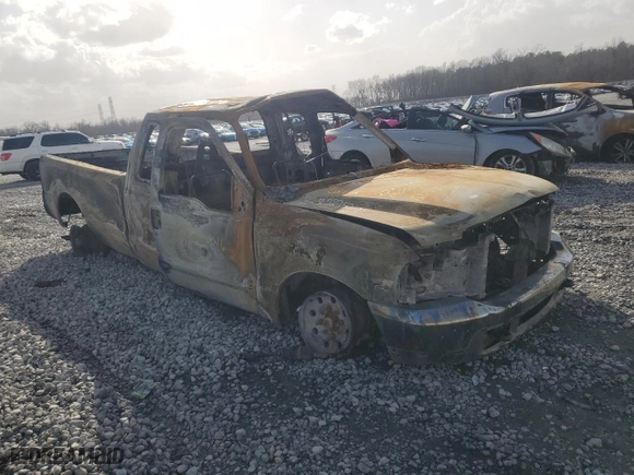 1999 Ford Super Duty F-250 XL with VIN 1FTNX20L7XEC21888, listed as a Copart auction lot 87897295 with 0 mi miles and Non Repairable. Bid and sale history available at carsss.com. Image 4.