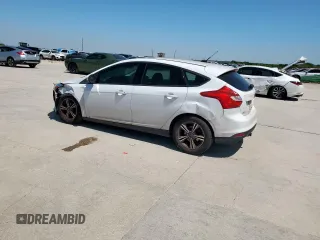 2014 Ford Focus SE with VIN 1FADP3K20EL305376, listed as a Copart auction lot 51878905 with 111,552 mi miles and Salvage Title. Bid and sale history available at carsss.com. Image 2.