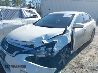 2015 Nissan Altima SL with VIN 1N4AL3APXFC494292, listed as a IAAI auction lot 41488017 with 195,475 mi miles and . Bid and sale history available at DreamBid. Image 2.