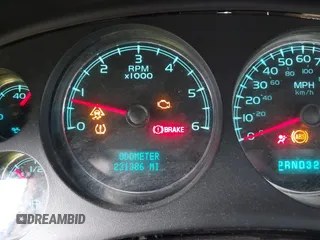 2008 Chevrolet Silverado 1500 LTZ with VIN 2GCEK13M781176306, listed as a IAAI auction lot 41582794 with 231,386 mi miles. Bid and sale history available at carsss.com. Image 6.