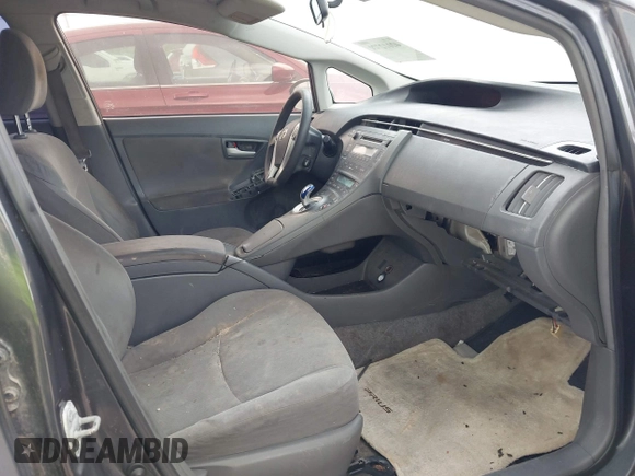 2010 Toyota Prius II with VIN JTDKN3DU8A1065263, listed as a IAAI auction lot 42112721 with 1 mi miles. Bid and sale history available at carsss.com. Image 5.