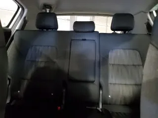 2020 Kia Sportage LX z VIN KNDPMCAC8L7661090, wystawiony jako Copart lot #53094205 z przebiegiem 35 990 mil mil oraz Szkoda całkowita • Salvage title. Historia ofert i sprzedaży dostępna na DreamBid. Obrazek 10.