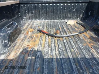 2012 Ford F-250 XL с VIN 1FT7W2BT2CEB60887, выставлен на аукционе IAAI как лот 42493100 с пробегом 281 898 миль миль и . История ставок и продаж доступна на DreamBid. Изображение 14.