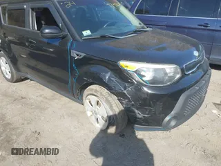 2014 Kia Soul with VIN KNDJN2A26E7723304, listed as a IAAI auction lot 41742670 with 96,958 mi miles. Bid and sale history available at carsss.com. Image 6.