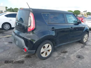 2015 Kia Soul z VIN KNDJN2A29F7164073, wystawiony jako IAAI lot #42484727 z przebiegiem 143 827 mil mil oraz . Historia ofert i sprzedaży dostępna na DreamBid. Obrazek 4.