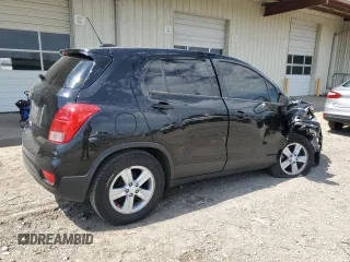 2020 Chevrolet Trax LS with VIN 3GNCJKSB3LL119230, listed as a Copart auction lot 53852445 with 186,619 mi miles and Salvage title. Bid and sale history available at DreamBid. Image 3.