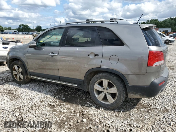 2013 Kia Sorento EX with VIN 5XYKUDA64DG327766, listed as a Copart auction lot 61648825 with 159,764 mi miles and Salvage title. Bid and sale history available at DreamBid. Image 2.