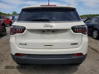 2017 Jeep Compass Latitude с VIN 3C4NJDBB1HT650656, выставлен на аукционе Copart как лот 57285335 с пробегом 60 254 миль миль и Списание • Salvage title. История ставок и продаж доступна на DreamBid. Изображение 6.