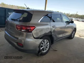 2019 Kia Sorento L z VIN 5XYPG4A32KG479030, wystawiony jako Copart lot #50903745 z przebiegiem 154 418 mil mil oraz Szkoda całkowita • Salvage title. Historia ofert i sprzedaży dostępna na DreamBid. Obrazek 3.