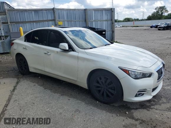 2017 Infiniti Q50 Premium with VIN JN1EV7AR1HM833083, listed as a Copart auction lot 58192595 with 140,939 mi miles and Clean title. Bid and sale history available at DreamBid. Image 4.
