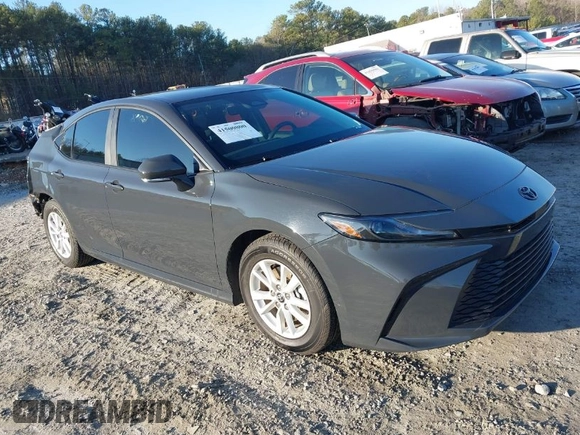 2025 Toyota Camry LE with VIN 4T1DAACK6SU013957, listed as a IAAI auction lot 41500800 with 31,414 mi miles and . Bid and sale history available at DreamBid. Image 1.