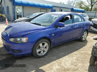 2008 Mitsubishi Lancer DE z VIN JA3AU26U08U031931, wystawiony jako Copart lot #53305475 z przebiegiem 228 862 mil mil oraz Szkoda całkowita • Salvage title. Historia ofert i sprzedaży dostępna na DreamBid. Obrazek 1.