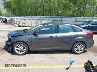 2017 Ford Focus SE с VIN 1FADP3FE2HL244170, выставлен на аукционе IAAI как лот 42281389 с пробегом 45 402 миль миль и . История ставок и продаж доступна на DreamBid. Изображение 15.