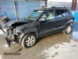 2005 Hyundai Tucson GLS with VIN KM8JN12D85U062222, listed as a Copart auction lot 77317334 with 192,758 mi miles and Salvage Title. Bid and sale history available at carsss.com. Image 1.