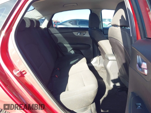 2020 Kia Forte LXS with VIN 3KPF24AD8LE237828, listed as a IAAI auction lot 41770807 with 58,971 mi miles. Bid and sale history available at carsss.com. Image 8.