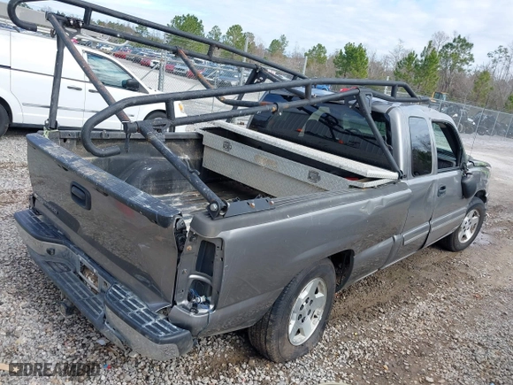 2006 Chevrolet Silverado 1500 LT1 with VIN 2GCEC19TX61110812, listed as a IAAI auction lot 41340839 with 175,547 mi miles. Bid and sale history available at carsss.com. Image 4.