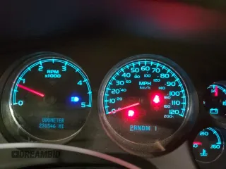 2008 Chevrolet Silverado 3500HD DRW LTZ with VIN 1GCJK33678F146002, listed as a Copart auction lot 85663514 with 231,546 mi miles and Salvage Title. Bid and sale history available at carsss.com. Image 9.
