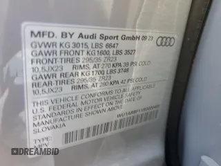 2024 Audi RS Q8 z VIN WU1ARBF11RD000488, wystawiony jako Copart lot #74937104 z przebiegiem Nie podano mil oraz Nie do naprawy • Non repairable. Historia ofert i sprzedaży dostępna na DreamBid. Obrazek 14.