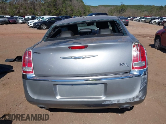 2014 Chrysler 300 with VIN 2C3CCAET6EH138940, listed as a IAAI auction lot 41639776 with 45,932 mi miles. Bid and sale history available at carsss.com. Image 16.
